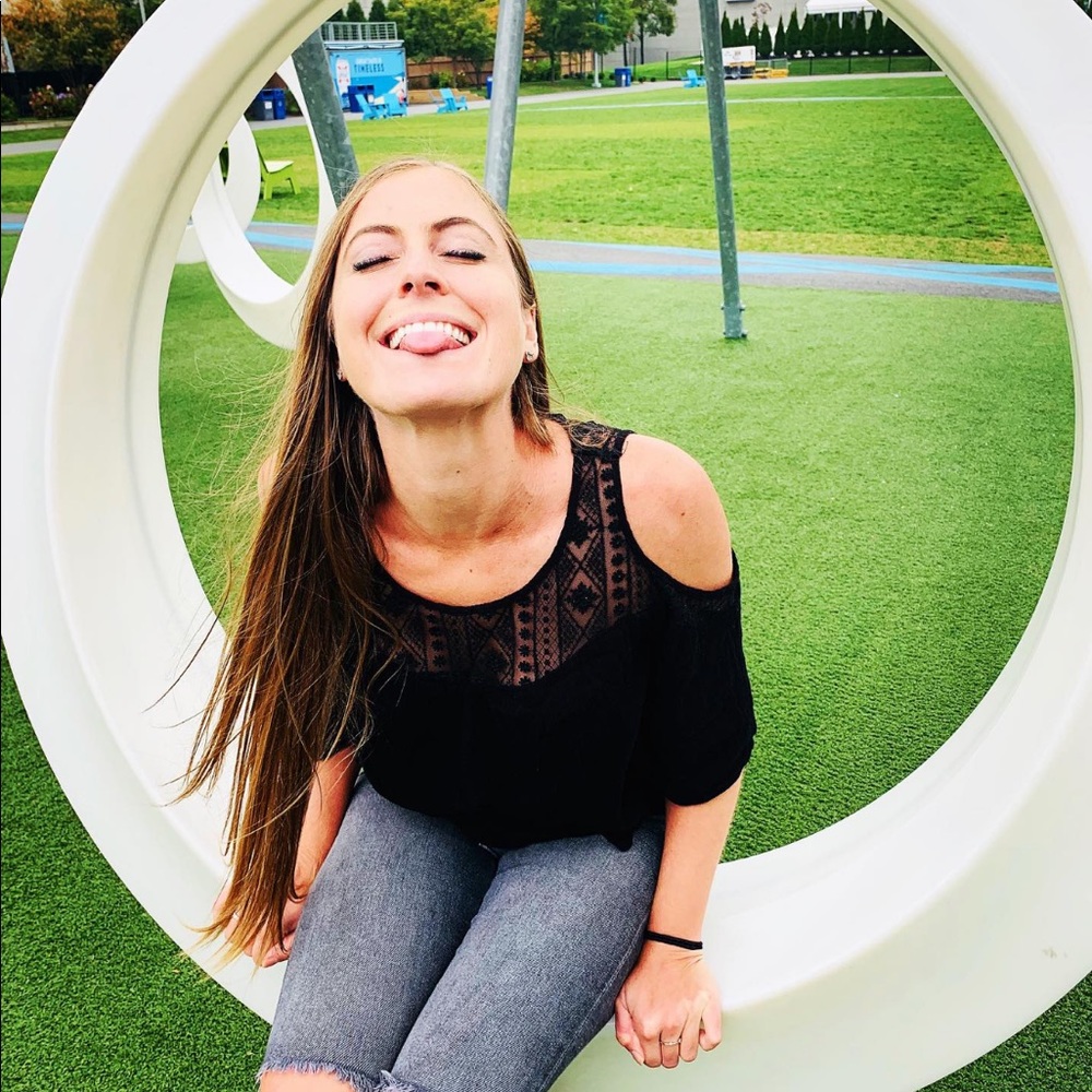 Meet your Posher, Maggie